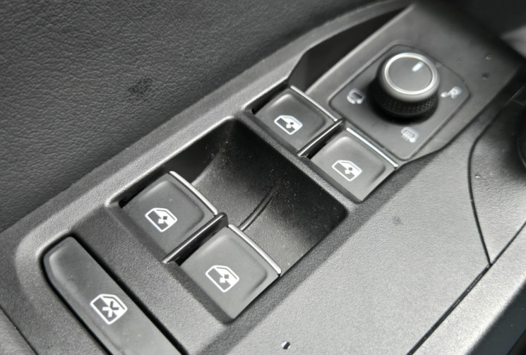 CUPRA Leon HYBRID VZ1.4 TSI 245 cv * état neuf * carplay * pack connectivité * volant chauffant *   