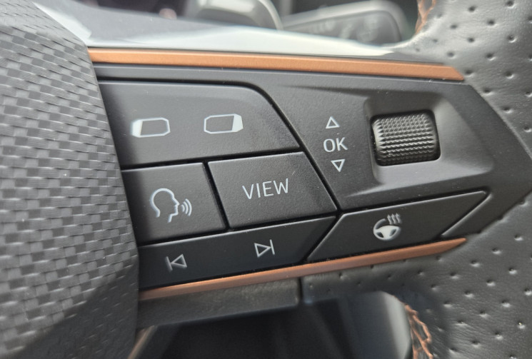 CUPRA Leon HYBRID VZ1.4 TSI 245 cv * état neuf * carplay * pack connectivité * volant chauffant *   