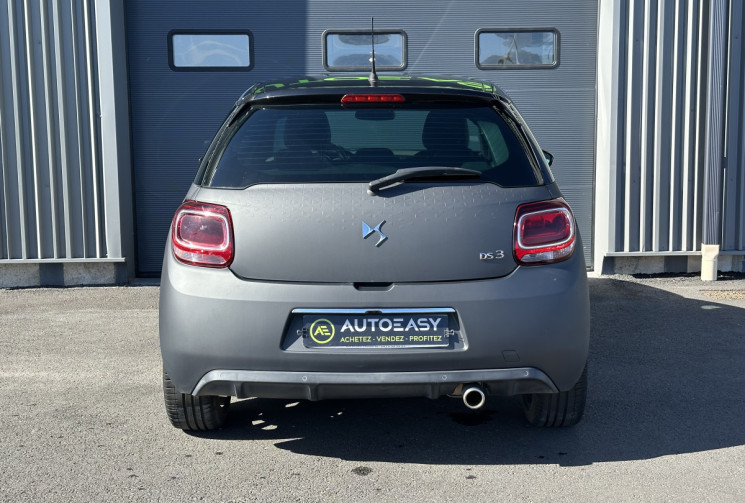 DS DS 3 1.2 110 cv Série limitée Darkside - CARPLAY - CUIR - CAMERA