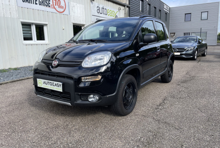 FIAT Panda TwinAir 85 ch 4x4 * Etat Neuf * 11500 km * Apple Carplay  