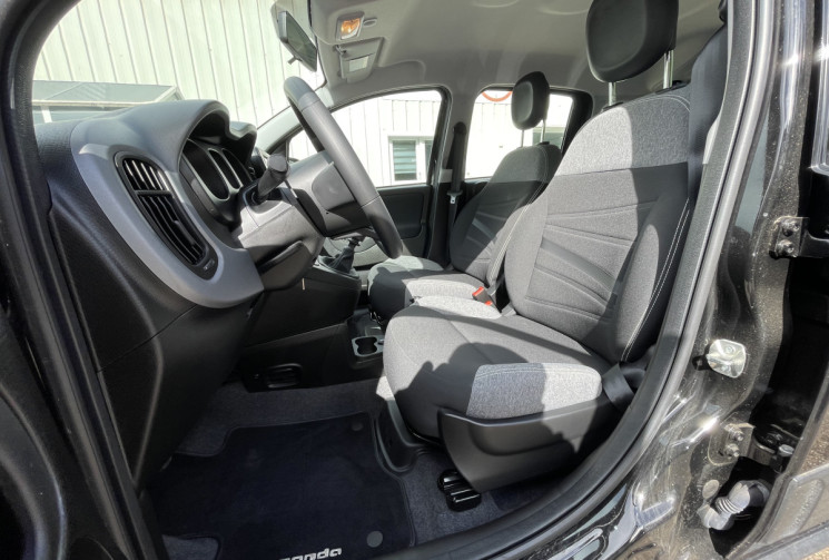 FIAT Panda TwinAir 85 ch 4x4 * Etat Neuf * 11500 km * Apple Carplay  