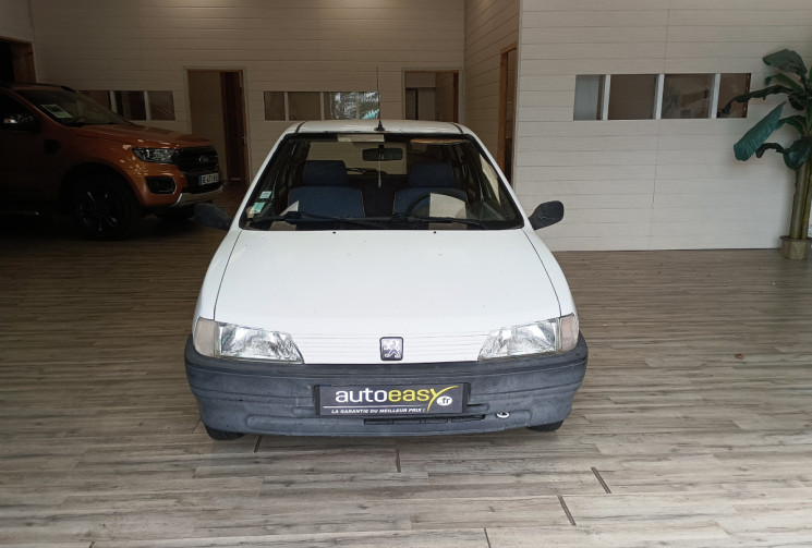 Peugeot 106 KID 1.0 i 50cv POUR PRO DE L'AUTOMOBILE 