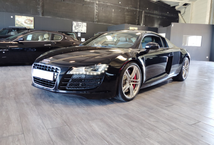 Audi R8 V8 4.2L FSi