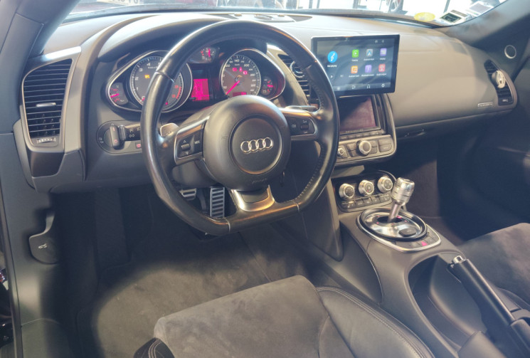 Audi R8 V8 4.2L FSi