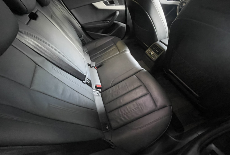 Audi A4  avant 2.0 tfsi 252 ch design luxe quattro S tronic 7 (Première main)