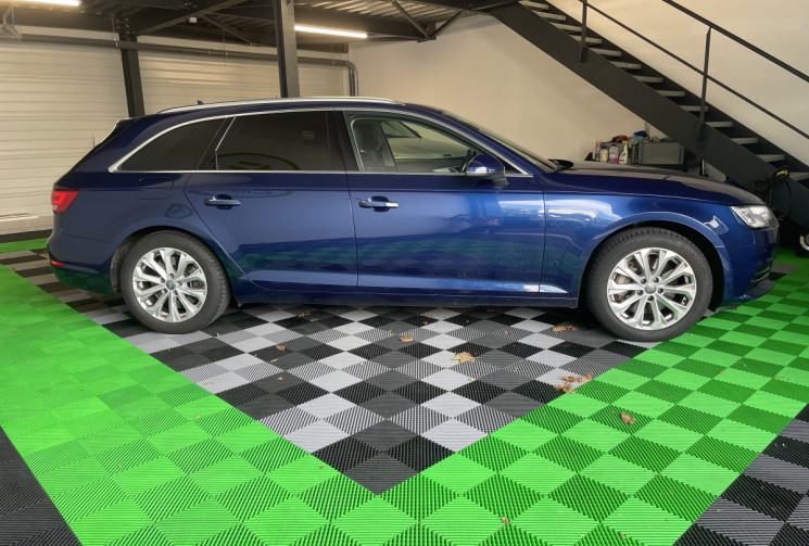 Audi A4  avant 2.0 tfsi 252 ch design luxe quattro S tronic 7 (Première main)