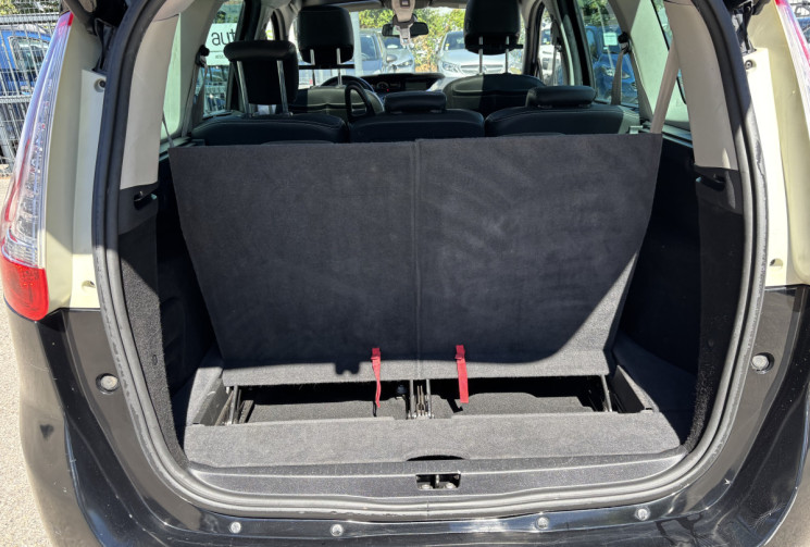 Renault GRAND SCENIC III / 1.6 dCi 130 ch / Energy Bose