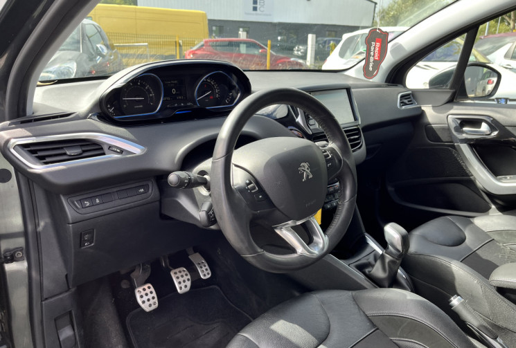 Peugeot 208 1.6 VTI 120 Féline Moteur à chaine