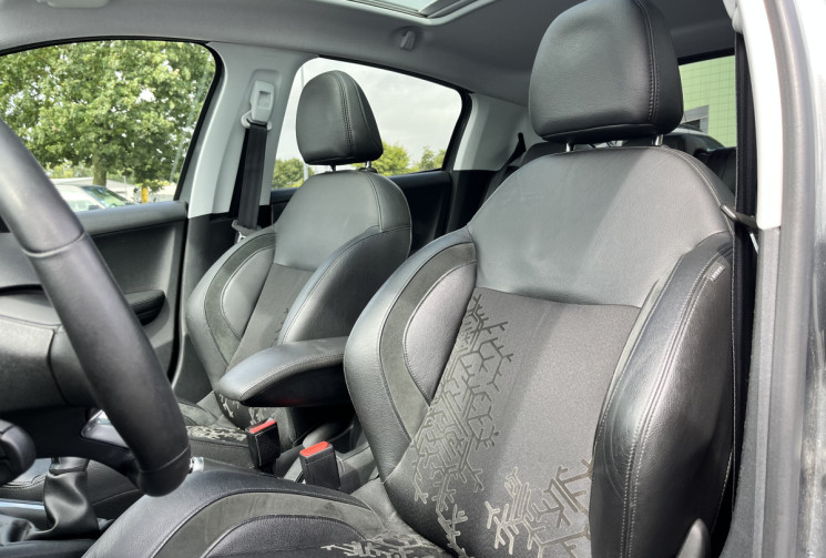 Peugeot 208 1.6 VTI 120 Féline Moteur à chaine
