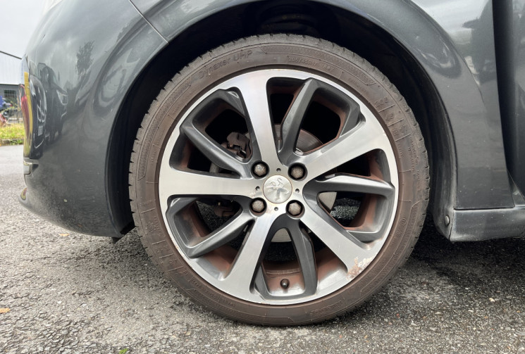Peugeot 208 1.6 VTI 120 Féline Moteur à chaine