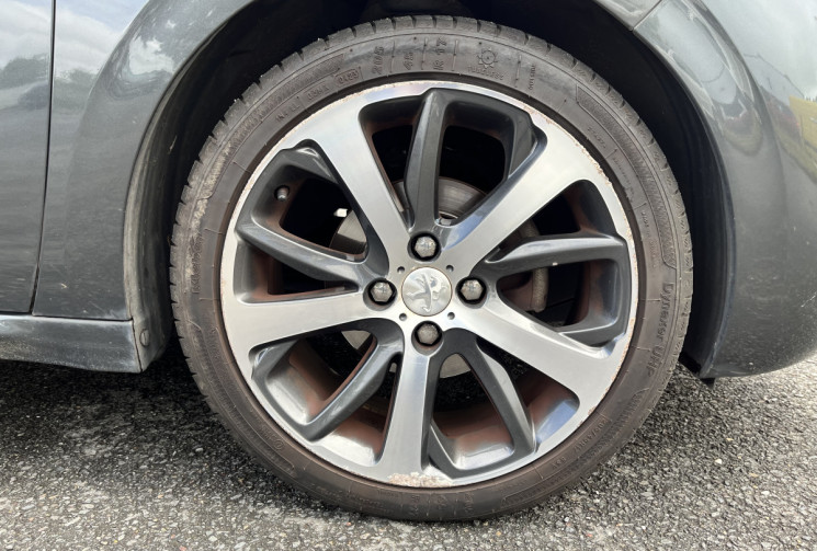 Peugeot 208 1.6 VTI 120 Féline Moteur à chaine