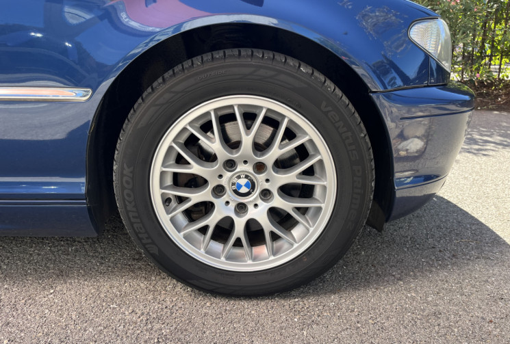 BMW Série 3 320 CI E46 2.2 170CH CABRIOLET / SIEGES CUIR SPORT CHAUFFANTS ELECTRIQUES / PHARES AUTO