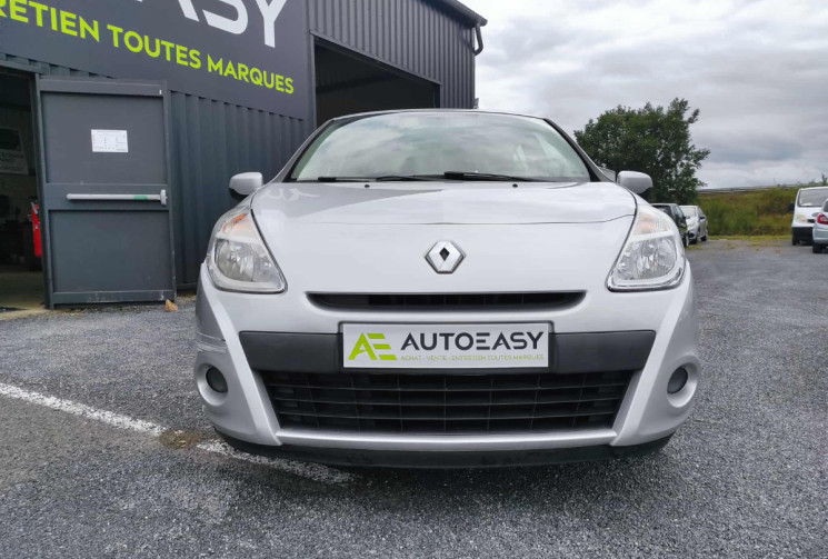 Renault Clio 1.2 16V 75 CH COLLECTION CLIM TBE RÉVISÉ ET GARANTIE
