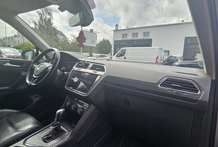 Volkswagen Tiguan 2.0 TDI 150ch Carat Exclusive DSG7 CUIR TOIT OUVRANT 