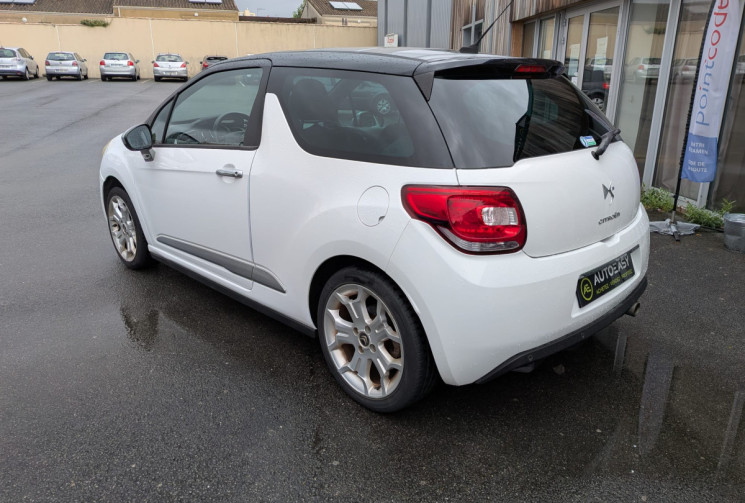 DS DS 3 1.6 VTi  AIRDREAM 120 GRAPHIC ART