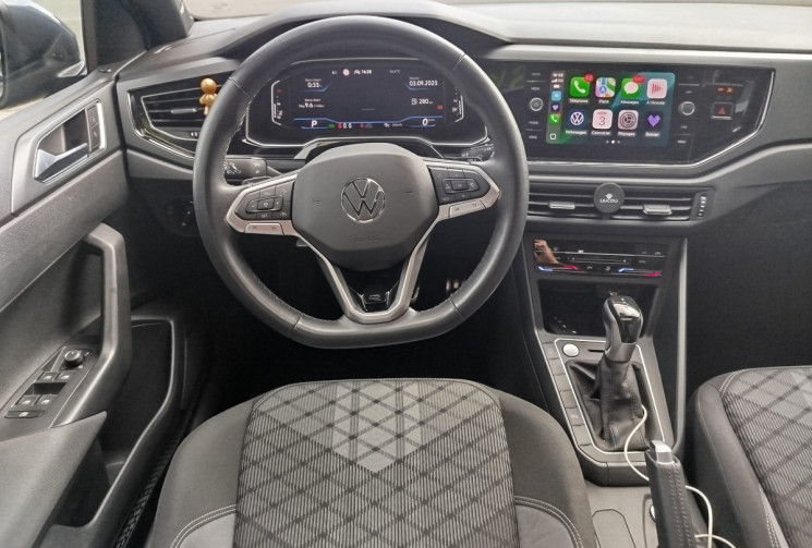 Volkswagen Taigo 1.0 TSI 110CH R-LINE APPLE CARPLAY / GARANTIE VW 2028