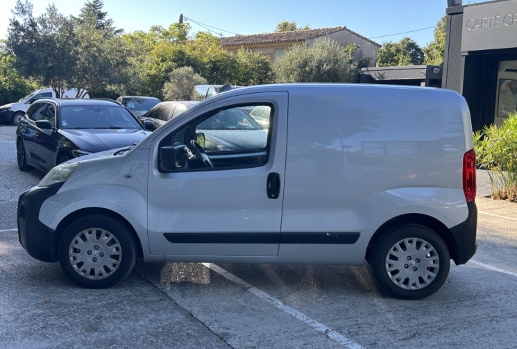 Peugeot BIPPER 1.3 HDi FAP Blue Lion 75 Clim pack Embrayage neuf / Moteur à chaîne