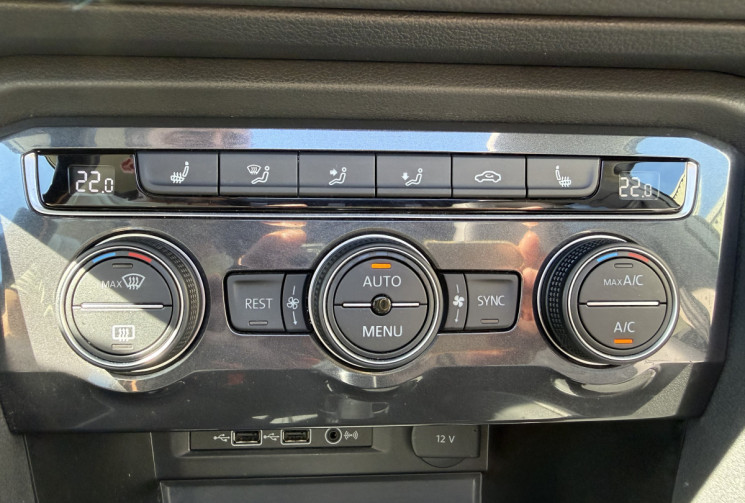 Volkswagen TIGUAN ALLSPACE 1.5 TFSI 150 CARAT EXCLUSIVE/ 7 PLACES/ ATTELAGE/PARK ASSIST