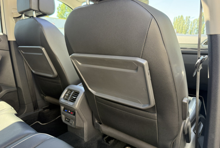 Volkswagen TIGUAN ALLSPACE 1.5 TFSI 150 CARAT EXCLUSIVE/ 7 PLACES/ ATTELAGE/PARK ASSIST