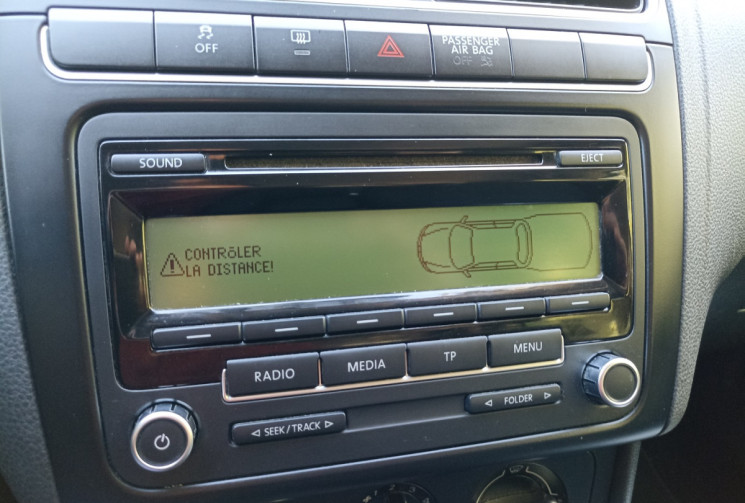 Volkswagen Polo 1.6 TDI 90 CH - Ed. IKKS - Clim - Régulateur - Entretien suivi