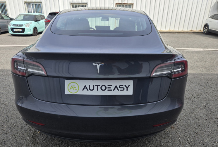 Tesla Model 3 STANDARD Plus 325cv 