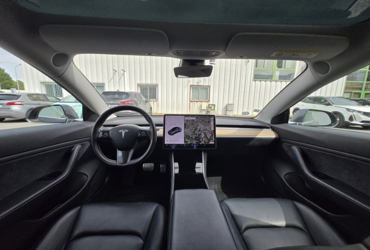 Tesla Model 3 STANDARD Plus 325cv 