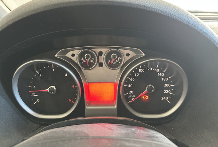 Ford C-MAX 1.6 TDCI 90ch / Kit distribution neuf
