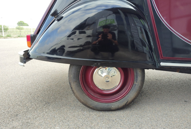 Citroën 2CV 2CV6 CHARLESTON HISTORIQUE COMPLET