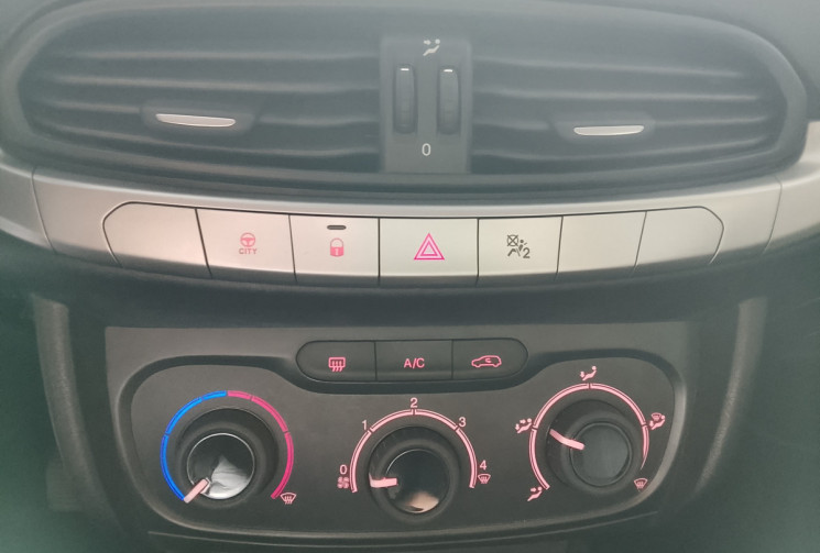 FIAT TIPO 1.4 16V 95CV EASY  BVM 6 / 5 PORTES