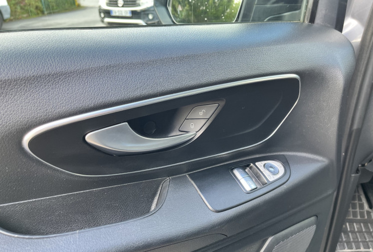 Mercedes Vito Mixto 119 CDI Compact Select 9G-Tronic 