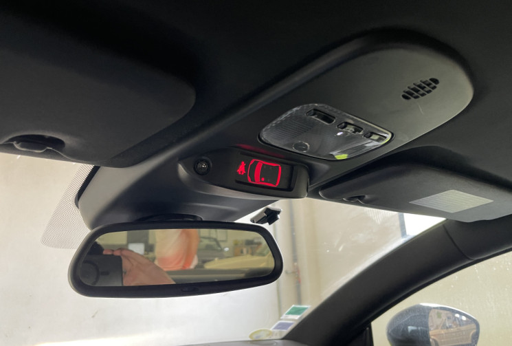 Peugeot RCZ 2.0 HDi FAP 163ch