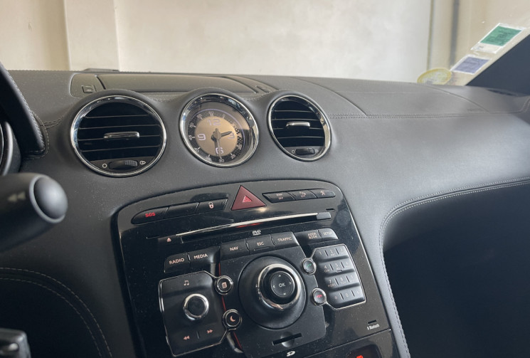 Peugeot RCZ 2.0 HDi FAP 163ch