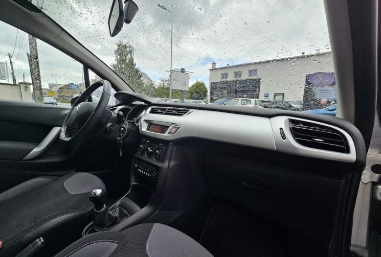 Citroën C3 1.4 i confort 75 cv Distribution ok 