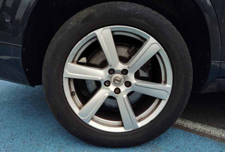 Volvo XC90 T8 Twin Engine 320 + 87ch Momentum Geartronic 7