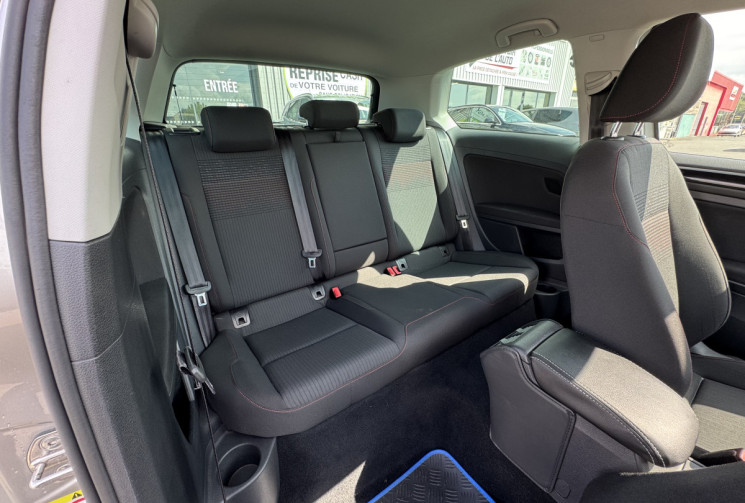 Volkswagen Golf VII 2.0 TDI 150CH SOUND DSG7