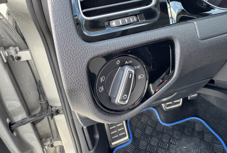 Volkswagen Golf VII 2.0 TDI 150CH SOUND DSG7