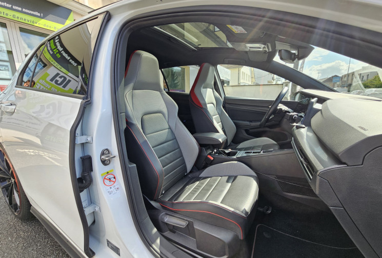 Volkswagen Golf GTI 2.0 TSi DSG7 stage 1 MTR 356 cv Boîte auto  CV FULL OPTION