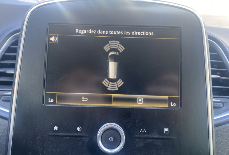 Renault GRAND SCENIC IV 1.5 dCi 110 CH