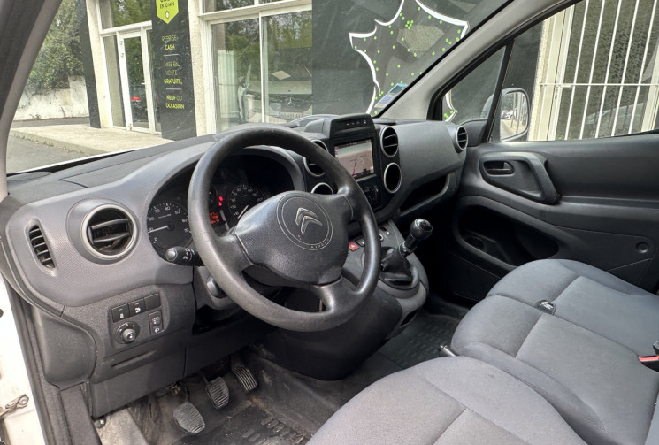 Citroën Berlingo Business L1 600kg 1.6 HDi 90 ch / Attelage / Carplay / Camera