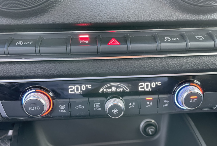 Audi A3 SPORTBACK 30 TDI 116ch Business line BVM6 * Kit distri OK*