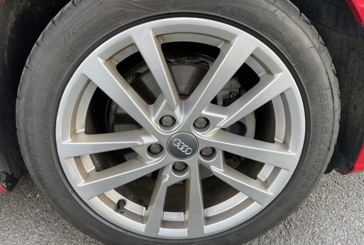 Audi A3 SPORTBACK 30 TDI 116ch Business line BVM6 * Kit distri OK*