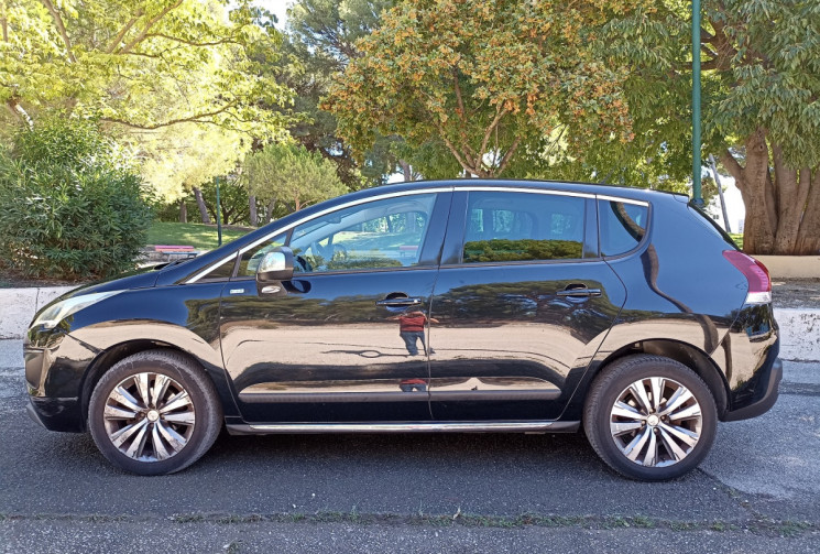 Peugeot 3008 1.6 Hdi 115ch Style - Suivi complet Peugeot - Distrib à jour.
