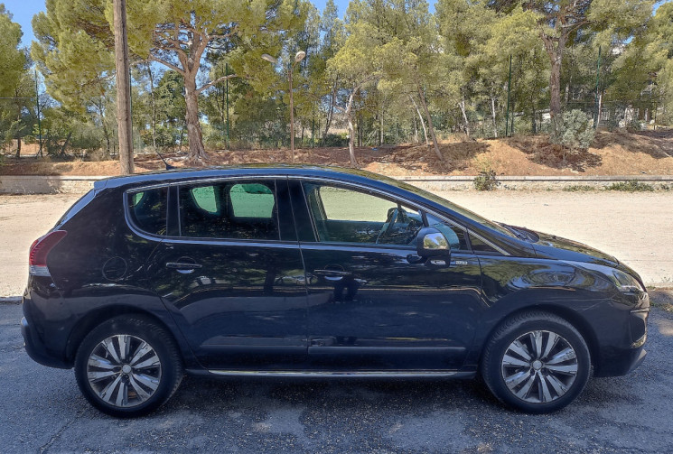 Peugeot 3008 1.6 Hdi 115ch Style - Suivi complet Peugeot - Distrib à jour.