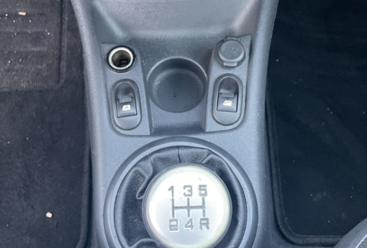 Citroën C3 1.4 HDI 70 / CONFORT / REGULATEUR DE VITESSE / FAIBLE KILOMETRAGE