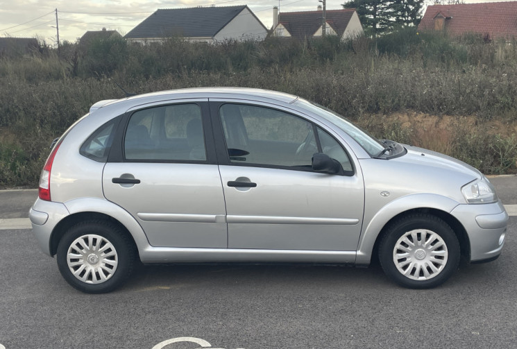 Citroën C3 1.4 HDI 70 / CONFORT / REGULATEUR DE VITESSE / FAIBLE KILOMETRAGE