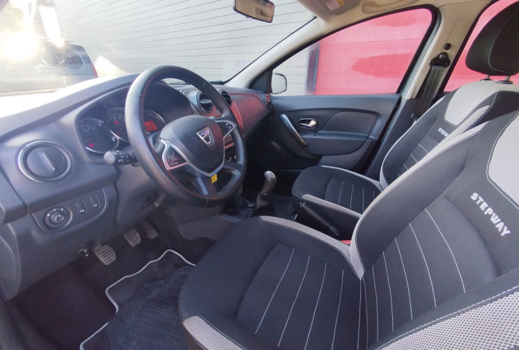 Dacia Sandero II 0.9 TCe 90 Stepway BVM5