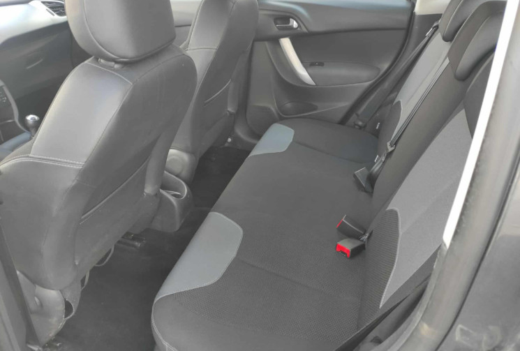 Citroën C3 1.4i 75 CH CONFORT CLIM REGUL DISTRIB NEUVE 65000 KMS