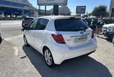 Toyota Yaris III (2) HYBRID 100H DESIGN 5P * ENTRETIEN TOYOTA * BATTERIE NEUVE * GPS * CAMERA