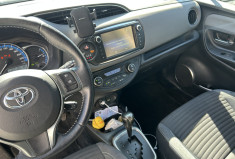 Toyota Yaris III (2) HYBRID 100H DESIGN 5P * ENTRETIEN TOYOTA * BATTERIE NEUVE * GPS * CAMERA