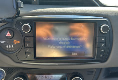Toyota Yaris III (2) HYBRID 100H DESIGN 5P * ENTRETIEN TOYOTA * BATTERIE NEUVE * GPS * CAMERA